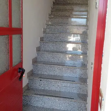 アパート Budoni Apartments ブドーニ