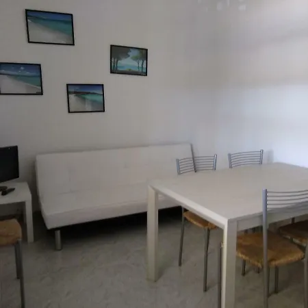 Budoni Apartments アパート *