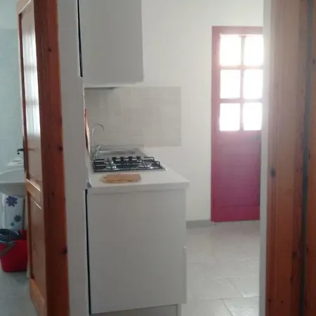 Budoni Apartments דירה *