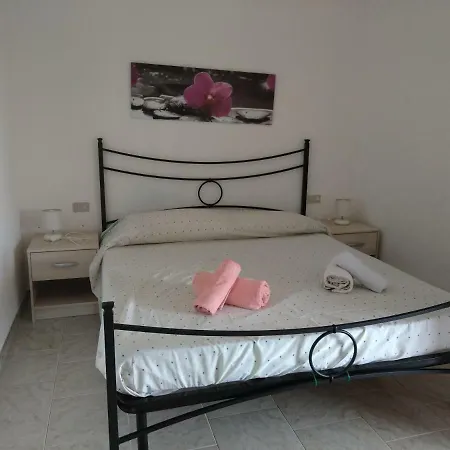 Budoni Apartments דירה בודוני