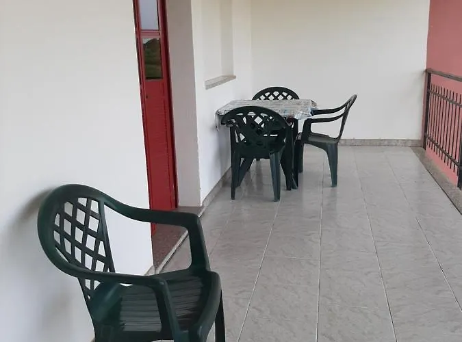 شقة Budoni Apartments بودوني