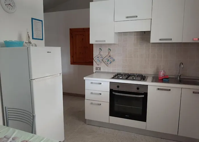 شقة Budoni Apartments *